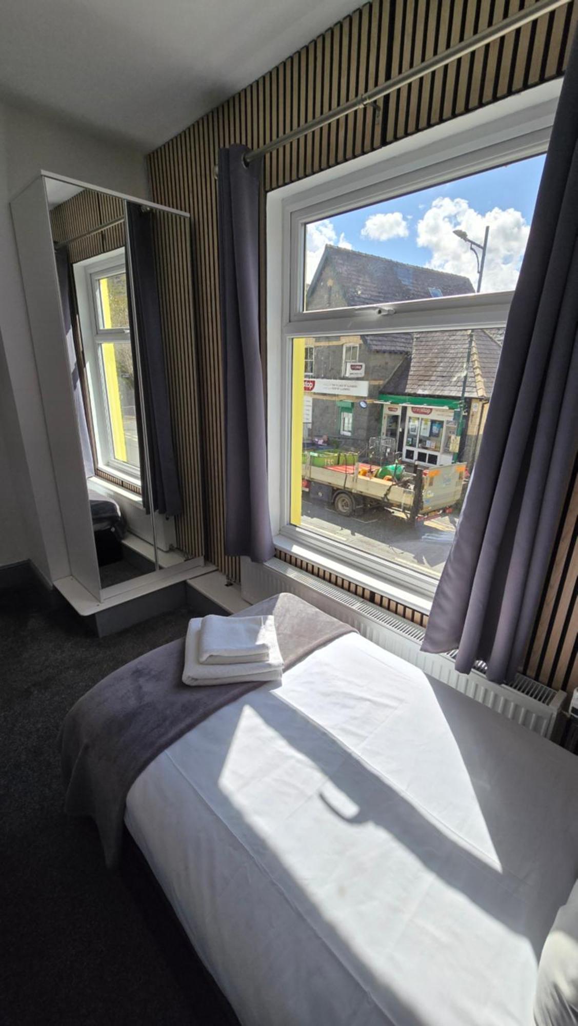 Y Gwynedd Inn Llanberis Eksteriør billede